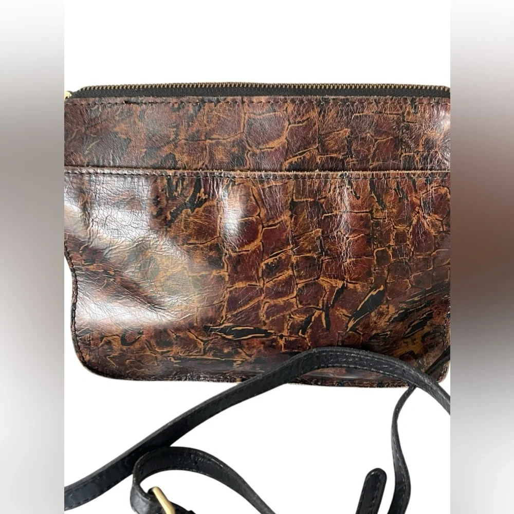 PATRICIA NASH NAZAIRE ABSTRACT ANIMAL PRINT CROSSBODY BAG.